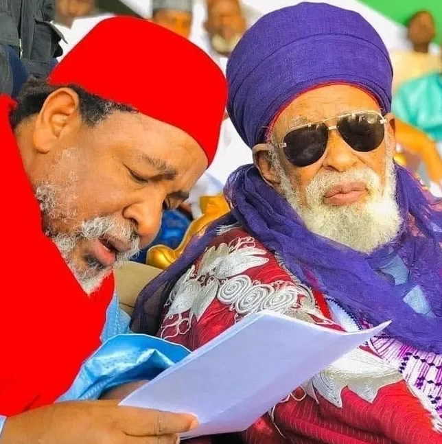 326dc5026ed43eff60ced6813c2350356d5306dfe3f0c17a60b7f99684e3df3c 1 e1764853345362