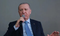 441c1b3a6cb7a1099f02d7069740fb527708feeb98fb33bf8d2109a3f27c3b0e main 1