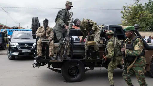 4c965f9fa65d6e5bc8ecf345c54f61b97e8ddfcab88e747c9f482ffd486d94db