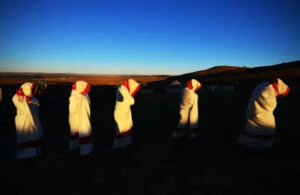 51bc8c81f0a40b57c67a70e74fb5bab1b63fbd3e4a77d935349494bffaf13c83