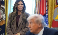 5715faf6d9d790191b300742b9a70f02f985a7ad13888a8e63ef9985d4f989bb