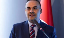 5f1b9bf6630f313e91f35db00cfe534685bb9511cb2e8de33d17e54042e3377b