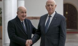 b08f72da8df962f972afb2b250671e10d7c960a15461c956cd2f294ffa93186f