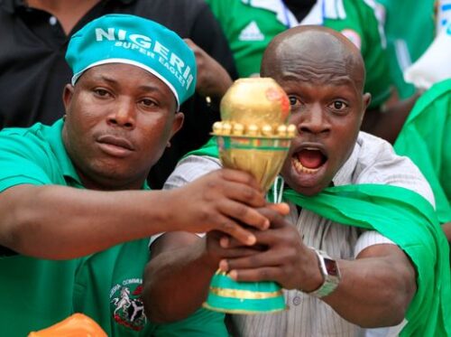 d25049f00ac71bc499732a8776e4050871fab70af8fb903f422a3c68a6258355 e1766391127253