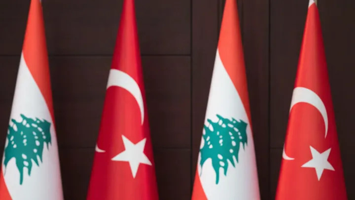 e18f155e72447ae85ea9cd8c85df3b186e3d29f6e23e2c9d9066ff2eb12592f1 main