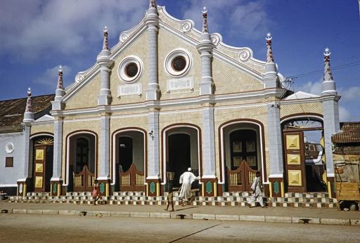 f0a0691d8ebf8a5af7f0d02a01cbae062ad1027b4e6bbdb2be58c4b4885f9efa