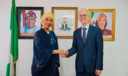 0c10204bad7f23558d3b2db8f3066e3d4fbdcdc03c533091403132c26453cdd5