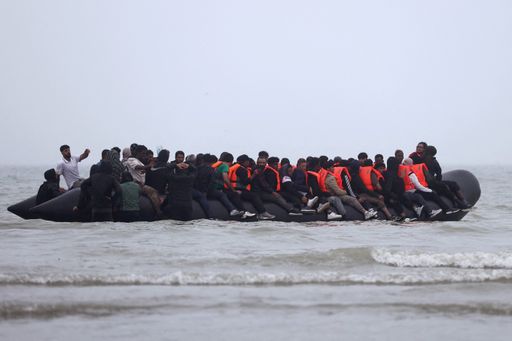 2025 07 04t065945z 826502400 rc26efayl9v9 rtrmadp 3 europe migration france britain 1