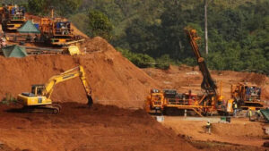 2025 12 15t154930z 1 lynxmpelbe0yd rtroptp 3 fortuna mining m a main