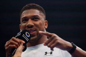 2025 12 29t130853z 1 lynxmpelbs0h3 rtroptp 3 boxing heavyweight dubois joshua