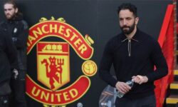 2026 01 05t104039z 1 lynxmpem040gi rtroptp 3 soccer england mun amorim