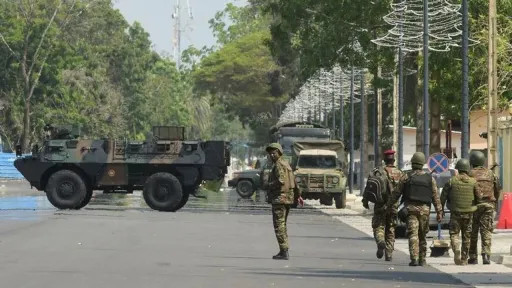 22b118b42201e02ea04d9182aa91691ee040f0cd9e38e53fbe18780e9d150444