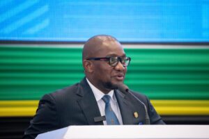 581549fb9b6c235f266c6ae07b0dbad34ad9f5cfc1d014a6409dd74a2223bee1