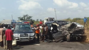 698b9325a0f55d32e776e5534004ec4e45ebd0270c6fbc5b213c7b68c4b94375 main