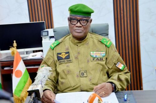 7c6a5f13317c7f58e4b18bd00a4df6936a31108b5d6d25a2a2a54aa596e7353f e1768071141939