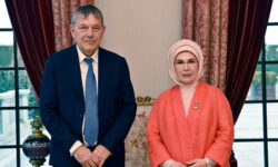 80563585821a2476d87012db77e9ccffac531559d80d48bc3a488020ec4365e9 main