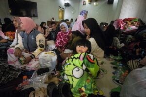 AFP 20260124 93VC7RJ v1 MidRes IndonesiaEnvironmentLandslide