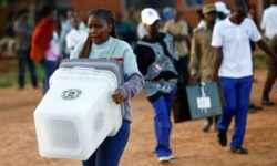 b8e2f0a1a07696fe6e702b2bfe3d9c086b31b77cd33e16758e0fa5b9bde7d961