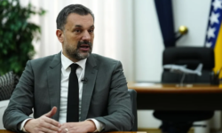 c8f6c902eeadbdfd028fc76366f12e3d6e71caa521db777697a2d6d325132b1a