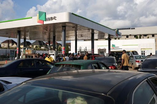 2025 10 30t074440z 1 lynxmpel9t0bf rtroptp 3 nigeria oil