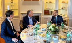 4188e4fd40138acdb80b9b1c04a8c681f570bef9eb11cc1138c95b96c6971d41 main