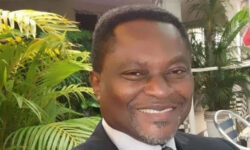 5531e5ccc7014ddccabaa8208e9c37b9e22dfbbebc3d21916f2f101a60b277dc main