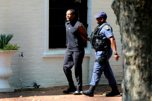 bb2d31da114016bc27865eaab3a457553f6db5d5d37643f3b7b71098fc06e357