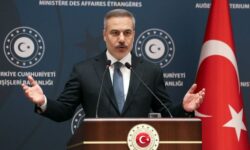 bc5fc5903613356593a41825c8acb364e848470b5c567329d8c5703921e65f92