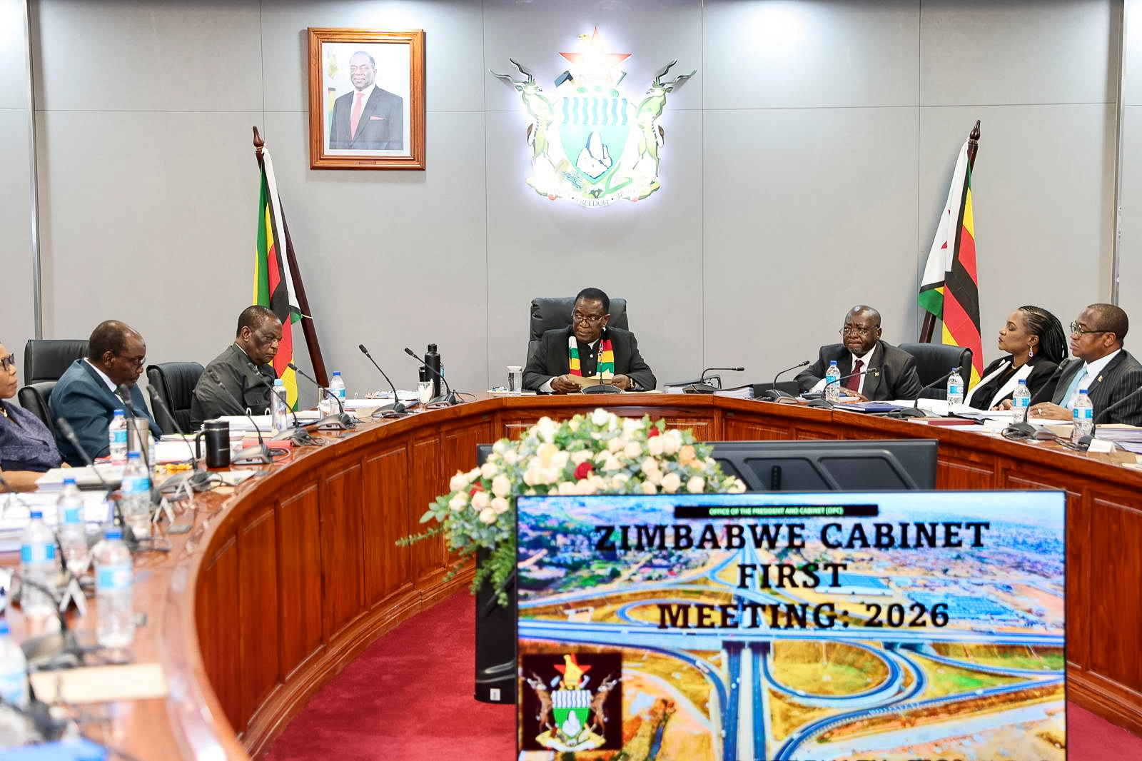 ecaca8b486468c3487918d6beacd583a42a71824bce4d920751bf26b5548a744