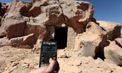 fd4758b81240fc604d5519c36c357875457eddc06898557dc788f4ef5340bf89