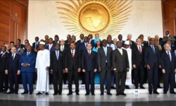 thumbs b c e7d98581517b28a723bbc98027707823