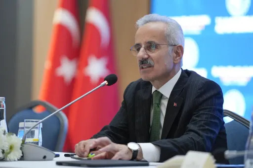 0a40d92ab51fe5a1bf3dd358f2eff7dec388254b12b5f5610b4aec2180d6829c