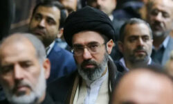 19f26f3a64753f03ab2f2fbb11b6ab66fe2fcd33b53e45064d3faffd4a21e7c3 main