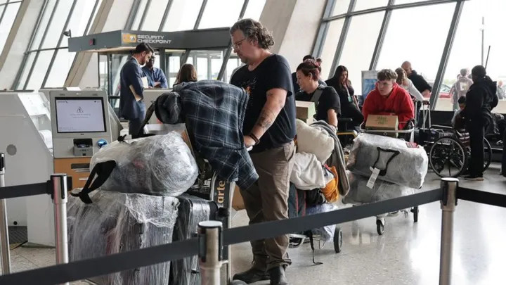 2026 02 26t192543z 2 lynxmpem1p19u rtroptp 3 usa trump safrica whites main