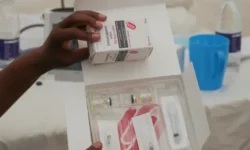 2446 afrika kusini yataka kuanza kutengeneza dawa dhidi ya virusi vya ukimwi