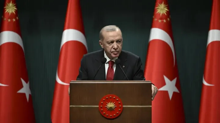 283bd7572e6fc94d78df91d2676faacd06e17daf3500b1ad0f4577e97d08d9ab main