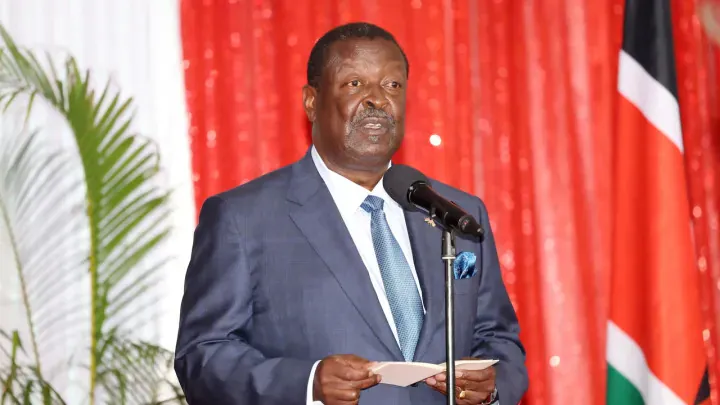 4b606b2572fa5c74ff81ba020a728049da30b591b616681ecc3f31d7685e8fb4 main