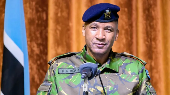 4ec44223927151db03de05c30c2293ff2a6cb378faca4b6774e2a6f01ac69038 main