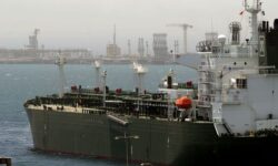 5e61a22b0e0fd67a8c594ecfbbba81694d50c892d794e5abec41bdafdcc557b5