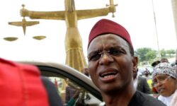 66090be9838d911eb693927b91414e267d803af2f768ff28c84fde6eb4650e82