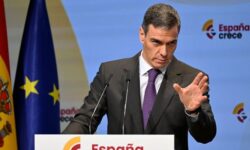 83f47bc3c6888617d4073640c659ddaf7cc24b04f176bc3c142a8cc18bb9e88e