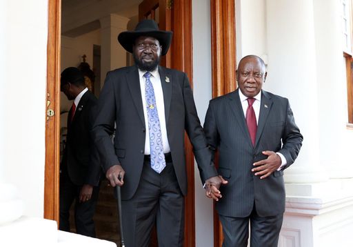 9b80e4269d7dd70ef23983378638a45f4308311e0561b5ebf97a7e5c562b7c32