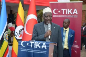 a5573da26024e326eb7f90f16d52330d560e278b30aee8bbba2a03e39c74b231 1