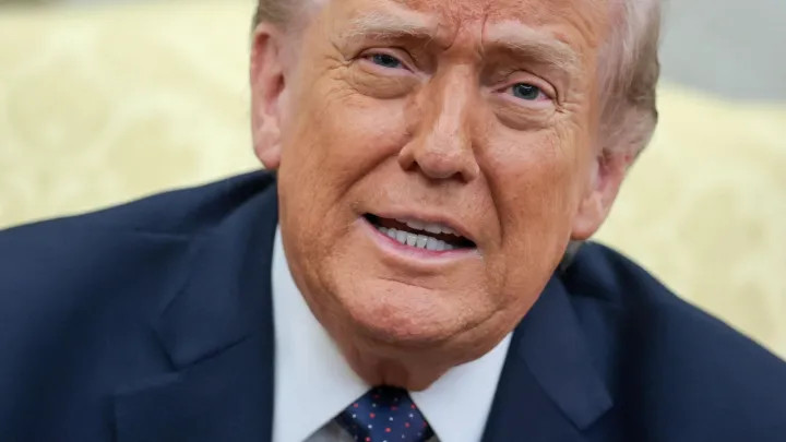 c1db56fc1683cb1fbbc674f222322bd0703ecb243a4f4b5afbe98a468be86a98 main