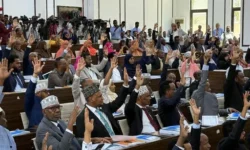 dc718f0023bcf831b647871742a1af438295492b21b7e1cccd36c3824dbba1aa