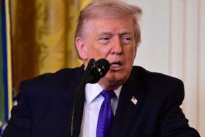 e9314ee6d1c73de23b0d30214c7199347868f28efd75abcdd6fba26431cdf539