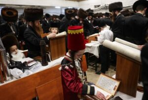 f7951fdd5df292319157ce8d0eb6f64c52ed5aa3b2fdf6ec6462f774f2775137