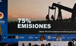 Colombias President Gustavo Petro C Colombias Environment Minister Irene Velez L and Dutch Mi