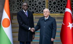 milli savunma bakani yasar guler nijer savunma bakani korgeneral salifou mody