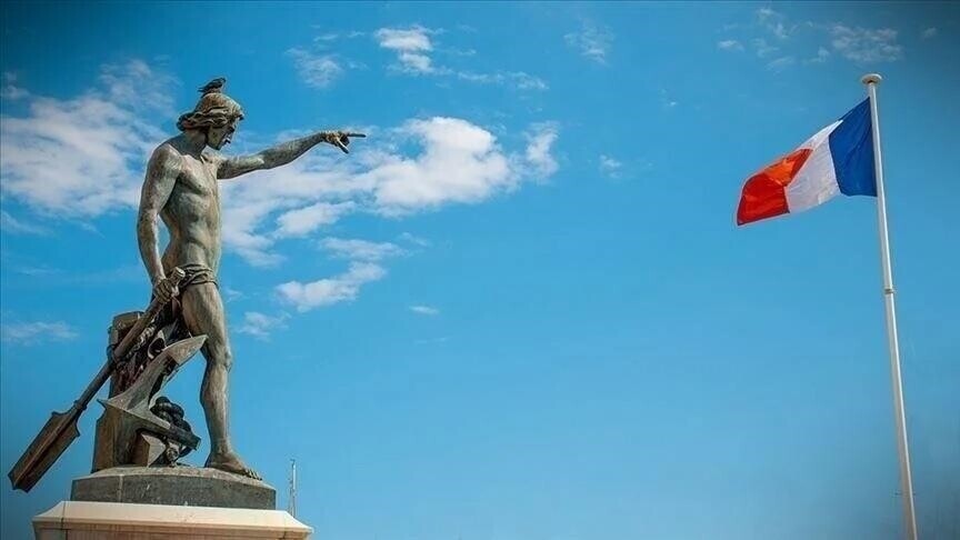 thumbs b c 10eff97d2462844d9bc3c7c5ae123188